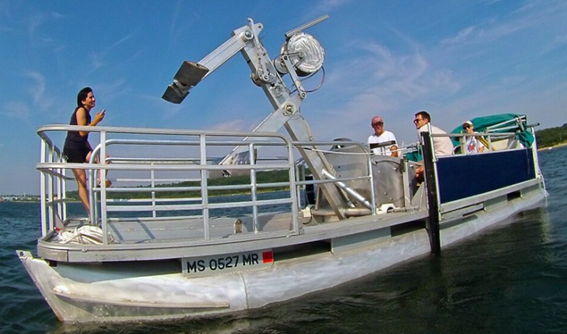 Picture 4: The 1 kW device on its pontoon test platform.